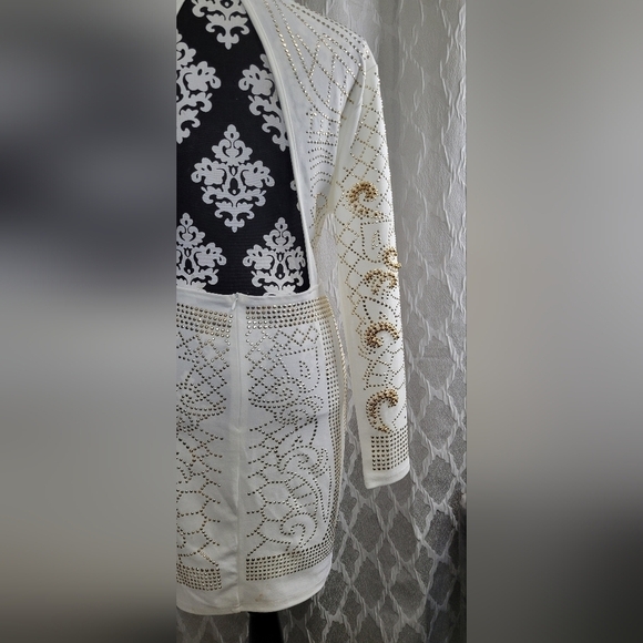 Off-White Bodycon Backless Dress (NWOT) - Picture 7 of 8